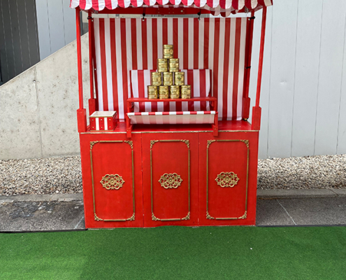 dosenwerfen-mieten-jahrmarktspiel-2 Dosenwurfstand mieten