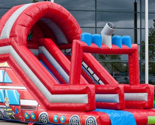 feuerwehrrutsche_hupfburg_3 Luftburg Feuerwehrrutsche mieten