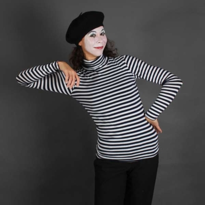 Pantomime Walking Act